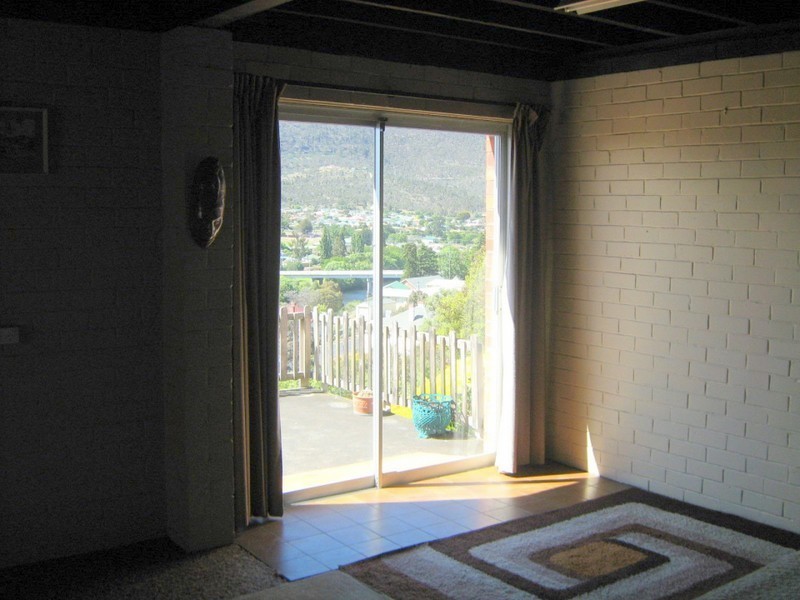 New Norfolk TAS 7140