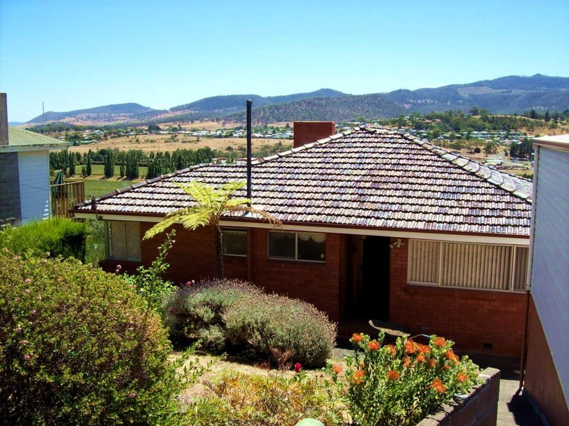 New Norfolk TAS 7140