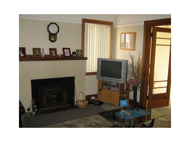 7 Barnett Avenue, New Norfolk TAS 7140