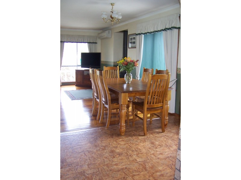 New Norfolk TAS 7140