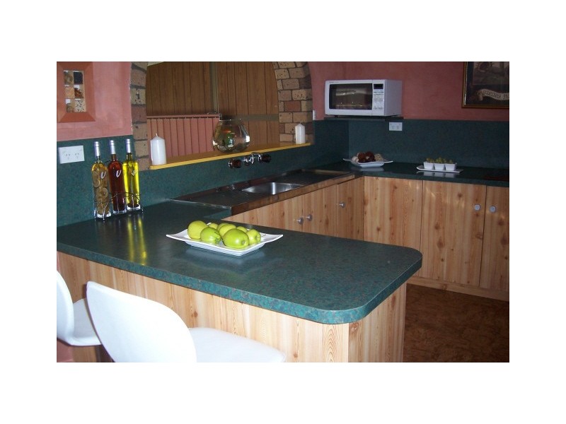 New Norfolk TAS 7140