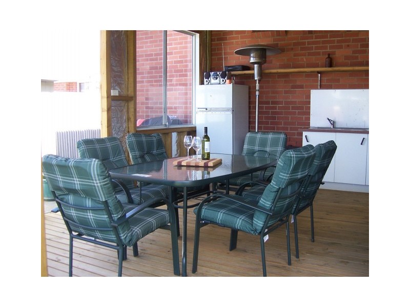 New Norfolk TAS 7140