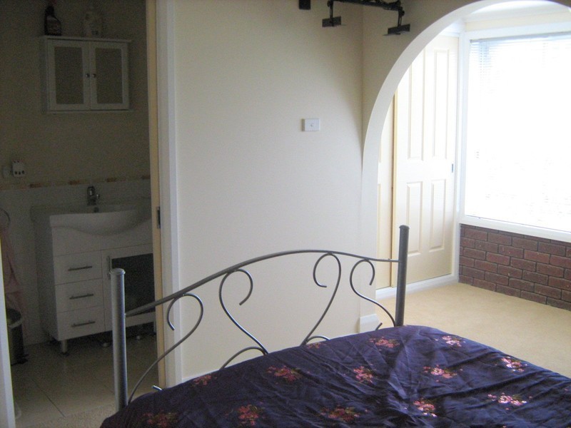 31 Hobart Road, New Norfolk TAS 7140