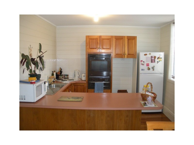 New Norfolk TAS 7140