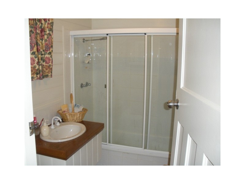 New Norfolk TAS 7140