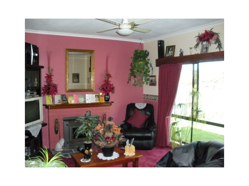 38 Rocks Road, New Norfolk TAS 7140