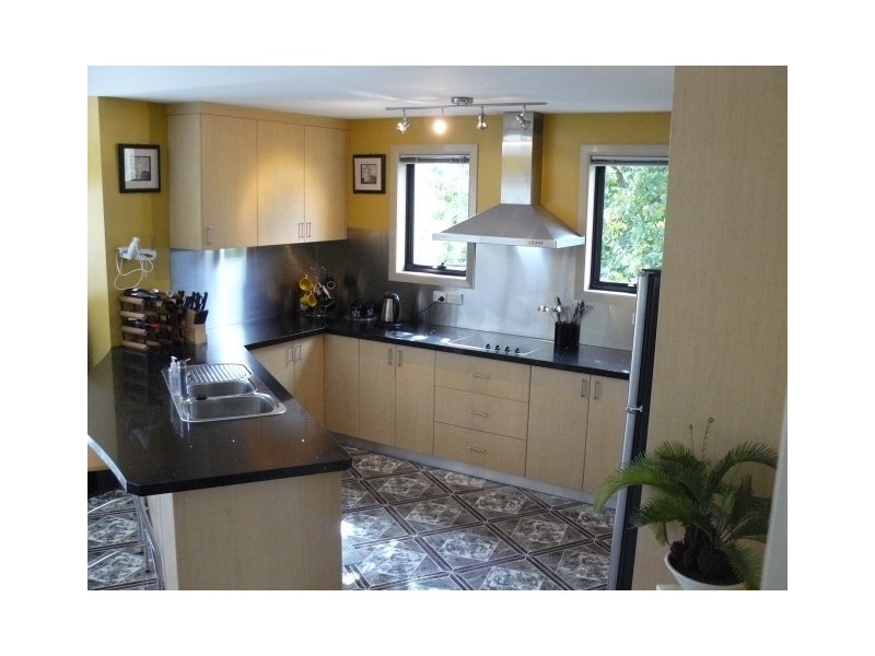 4 Lady Franklin Drive, New Norfolk TAS 7140