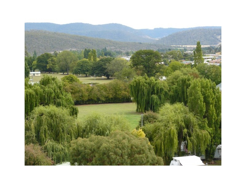 4 Lady Franklin Drive, New Norfolk TAS 7140