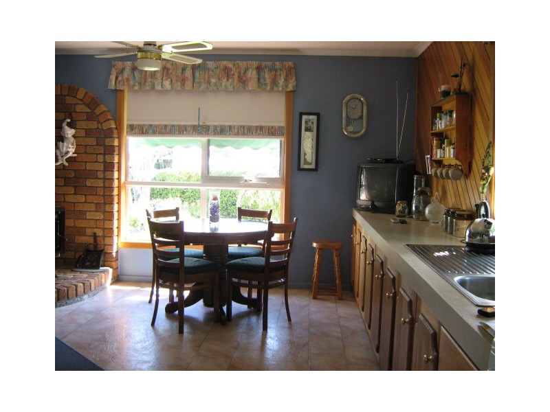 New Norfolk TAS 7140