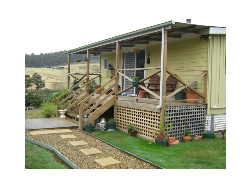 374 Ellendale Road, Fentonbury TAS 7140