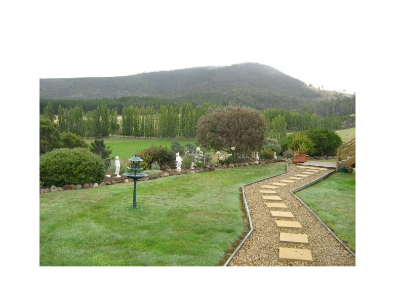 374 Ellendale Road, Fentonbury TAS 7140
