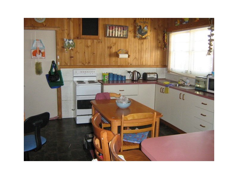 17 Fifth Avenue, New Norfolk TAS 7140