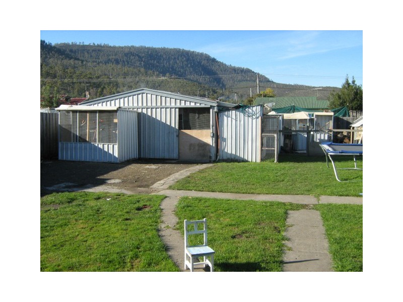 17 Fifth Avenue, New Norfolk TAS 7140