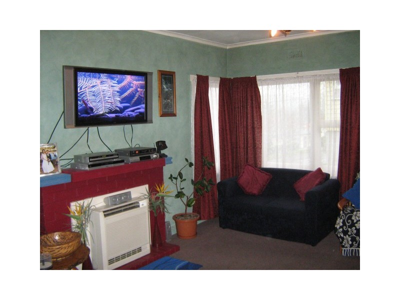 18 Southview Crescent, New Norfolk TAS 7140
