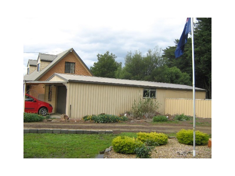 2 Oakdale Road, New Norfolk TAS 7140