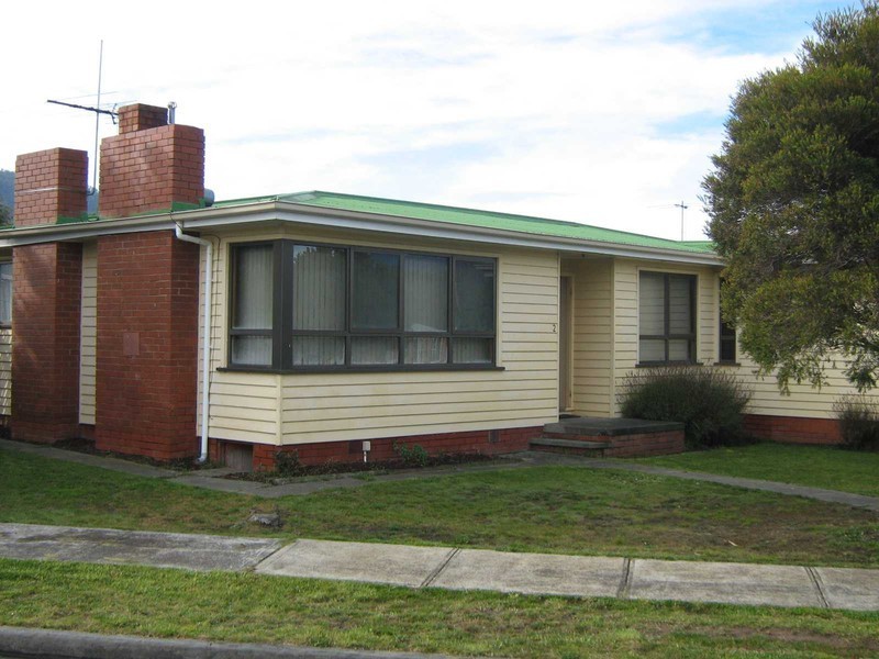 2 Giddy Avenue, New Norfolk TAS 7140