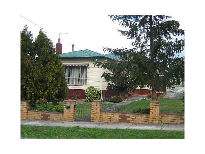 18 Seventh Avenue, New Norfolk TAS 7140
