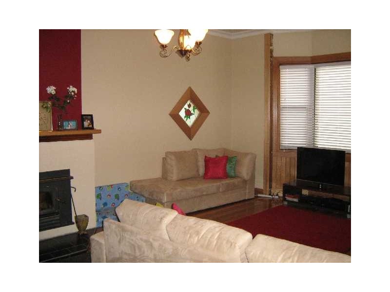 2 Rocks Road, New Norfolk TAS 7140