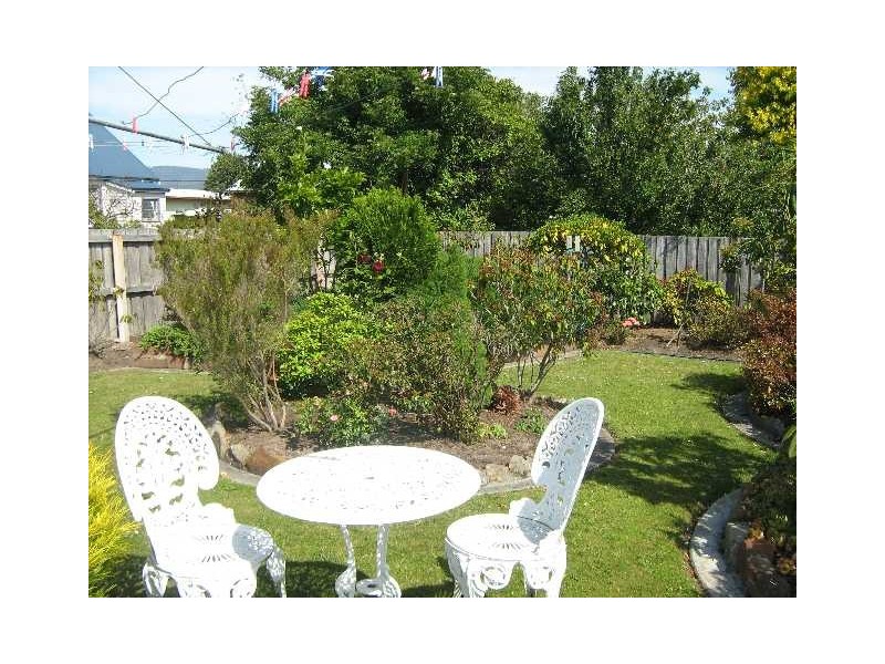 New Norfolk TAS 7140