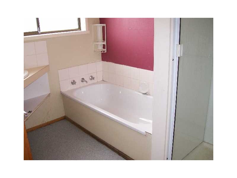 New Norfolk TAS 7140