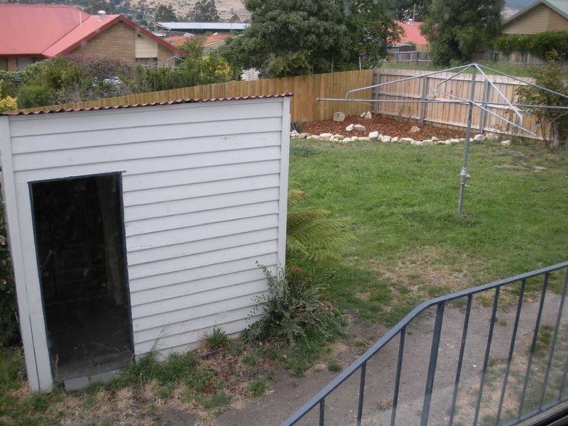 New Norfolk TAS 7140