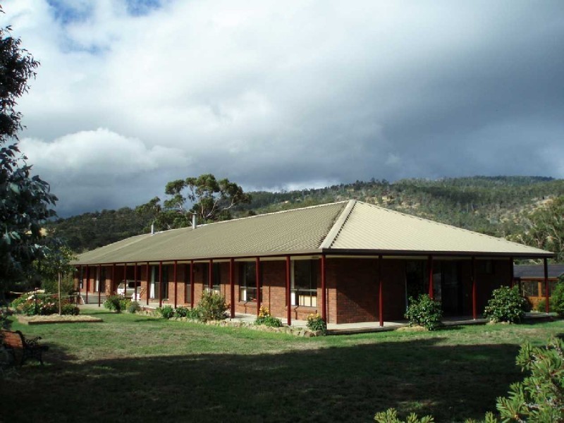 Molesworth TAS 7140