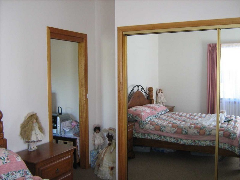 New Norfolk TAS 7140