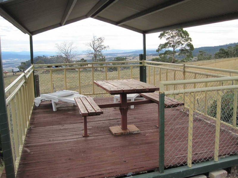 20 Garth Lane, Black Hills TAS 7140