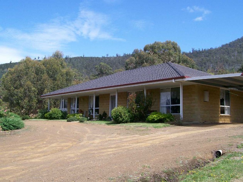 27 Pegasus Drive, Dromedary TAS 7030