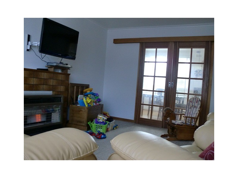 New Norfolk TAS 7140