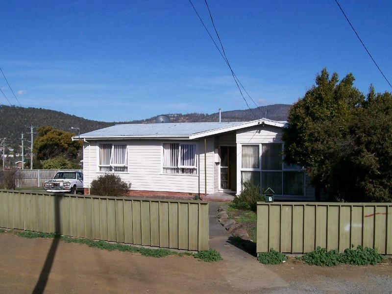 New Norfolk TAS 7140