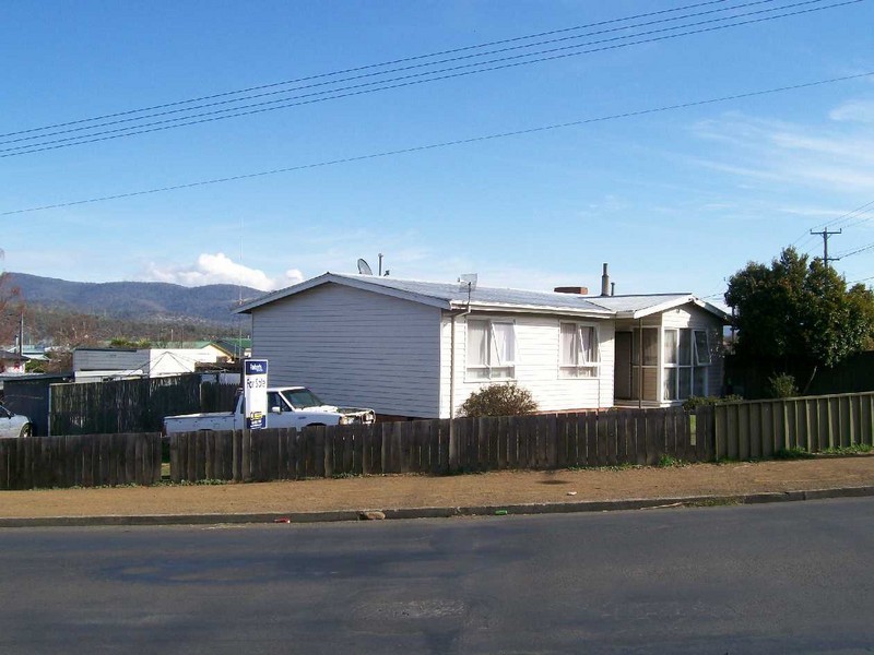 New Norfolk TAS 7140