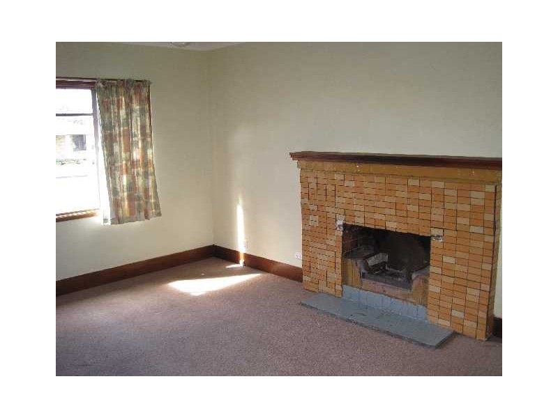 New Norfolk TAS 7140