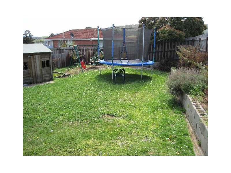 New Norfolk TAS 7140