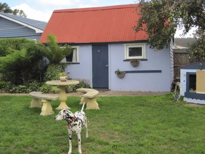 New Norfolk TAS 7140