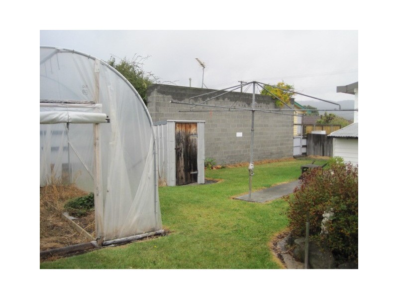 New Norfolk TAS 7140