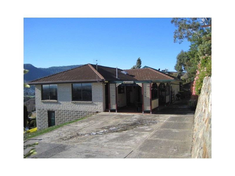 68 Sharland Avenue, New Norfolk TAS 7140