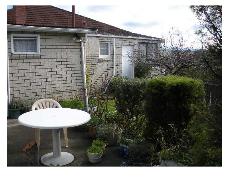 New Norfolk TAS 7140