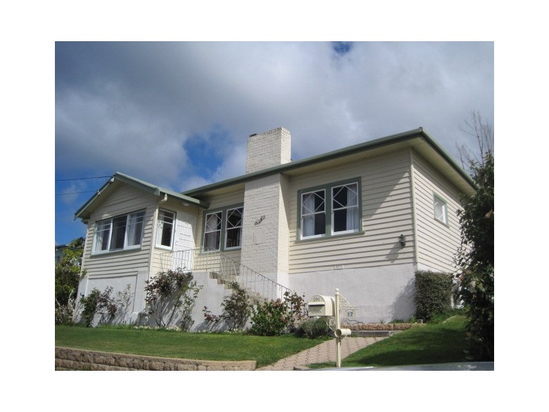 17 Trevor Terrace, New Norfolk TAS 7140