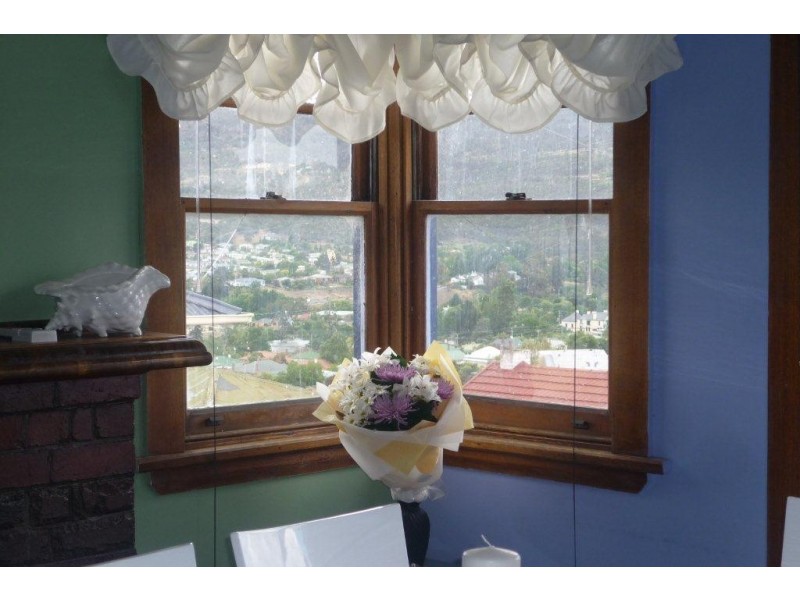 New Norfolk TAS 7140