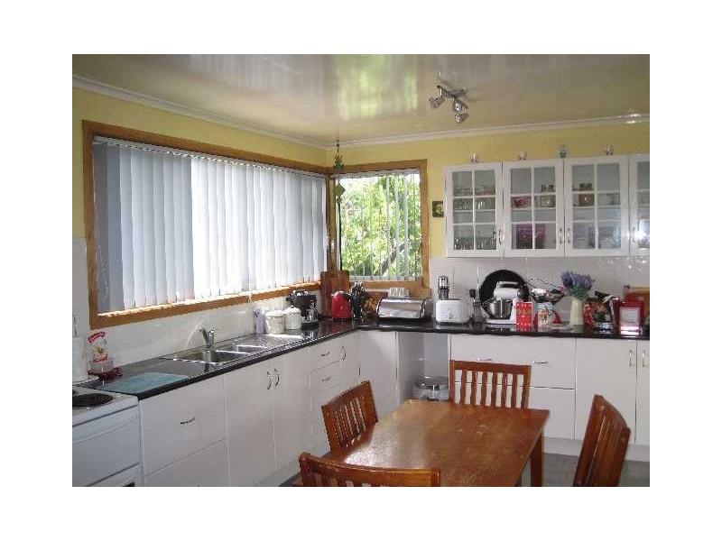 New Norfolk TAS 7140