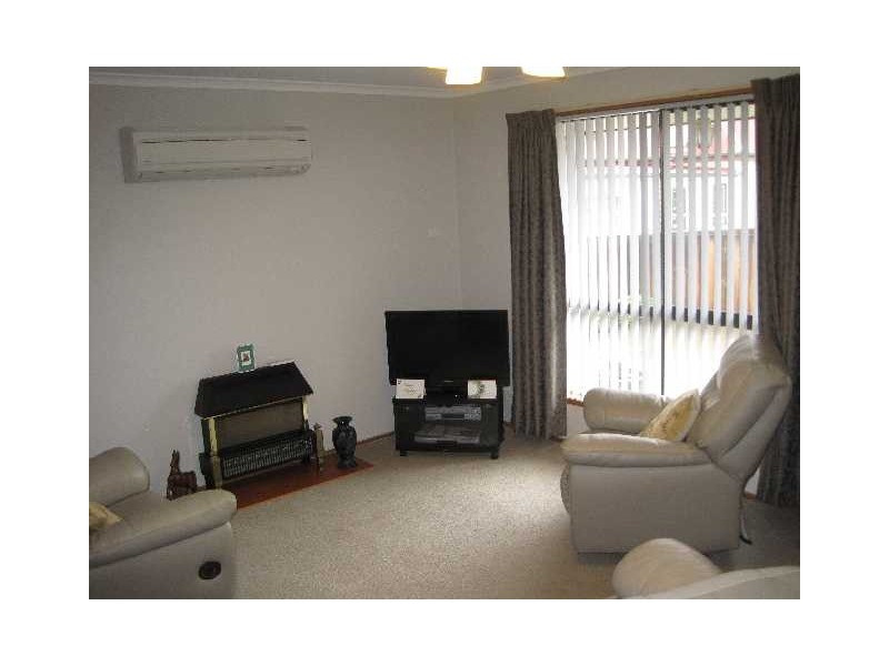 Unit 2/42 George Street, New Norfolk TAS 7140