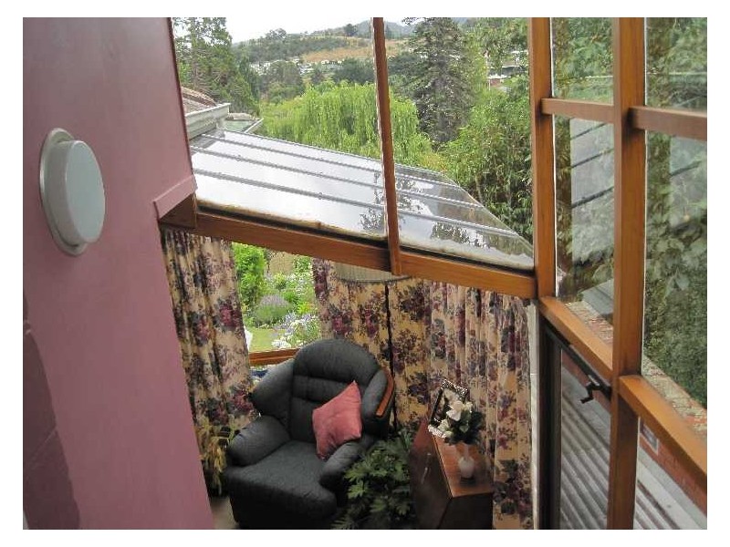 New Norfolk TAS 7140