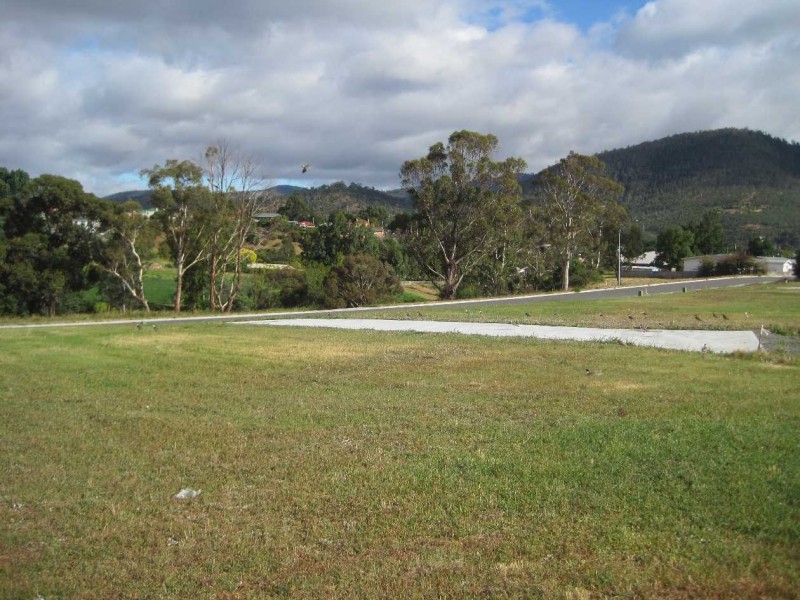 New Norfolk TAS 7140