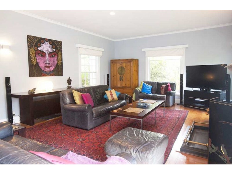 New Norfolk TAS 7140