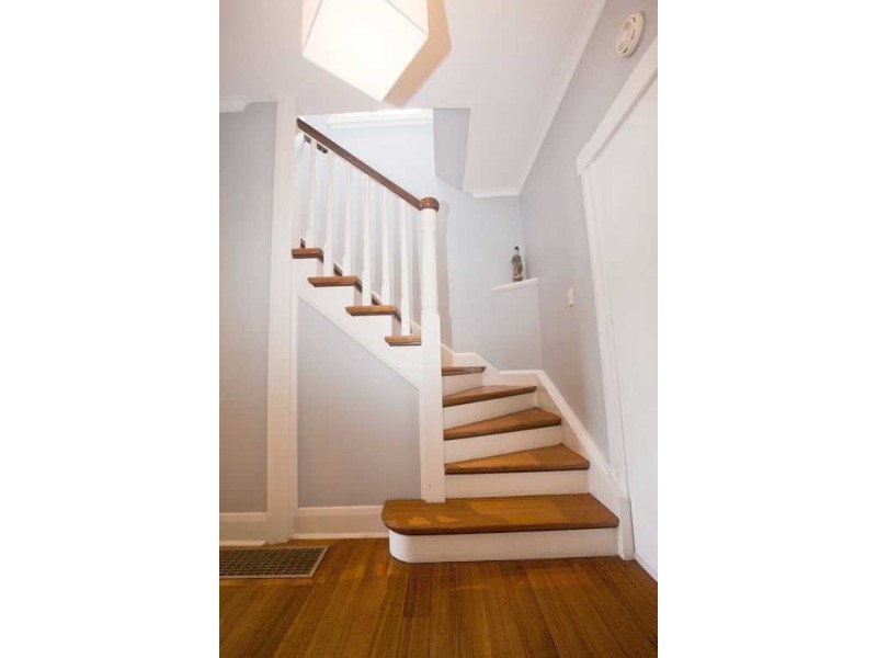 New Norfolk TAS 7140