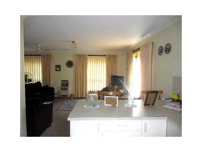 New Norfolk TAS 7140