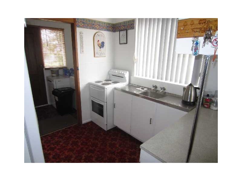 New Norfolk TAS 7140