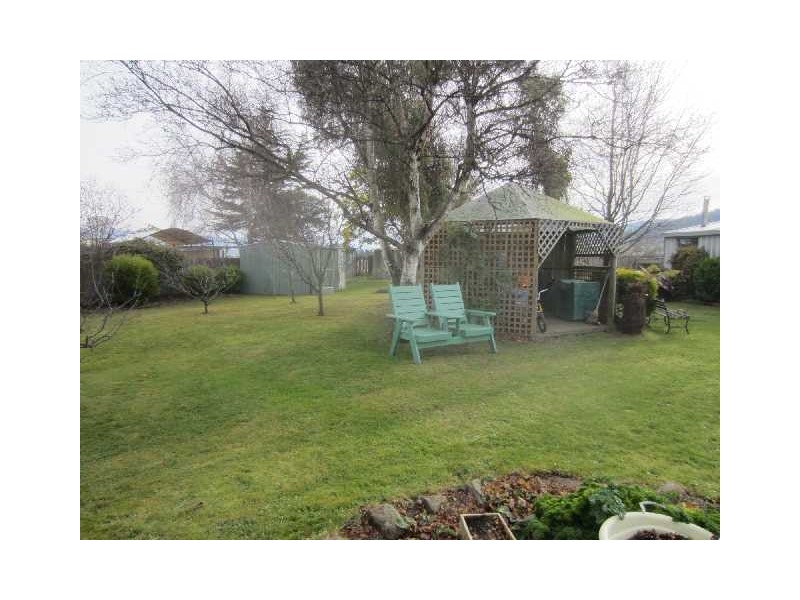 New Norfolk TAS 7140