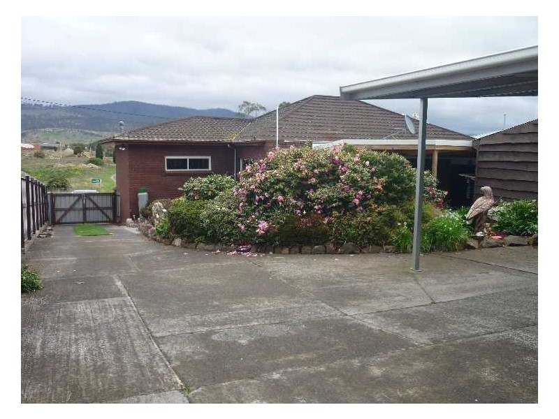 New Norfolk TAS 7140